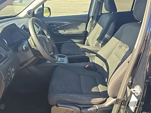 Used 2021 Honda Ridgeline Sport image 10