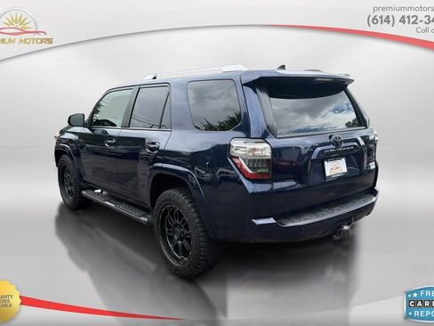 Used 2016 Toyota 4Runner SR5 RWD image 3