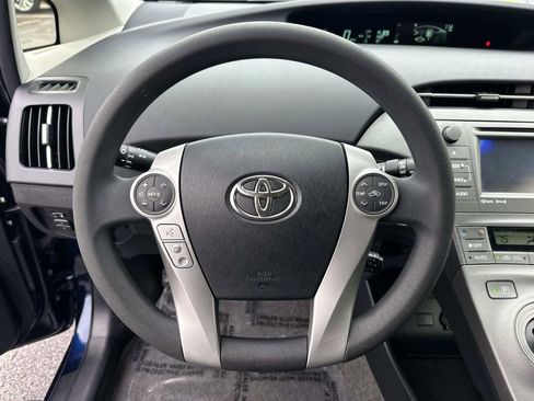 Used 2013 Toyota Prius Three image 15
