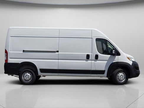 Used 2023 RAM ProMaster 2500 FWD image 23