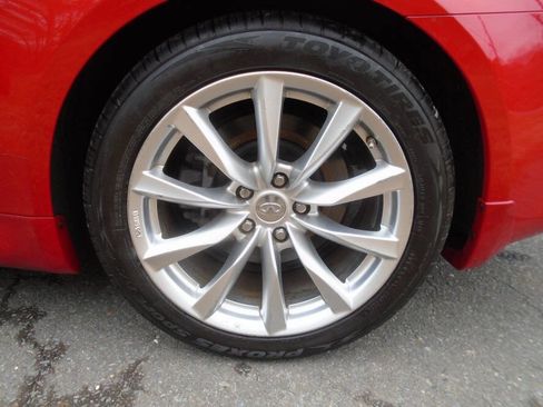 Used 2011 INFINITI G37 Sport w/ Premium Pkg image 26