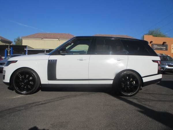 Used 2020 Land Rover Range Rover HSE AWD/4WD image 4