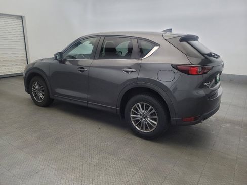 Used 2017 MAZDA CX-5 Touring image 3