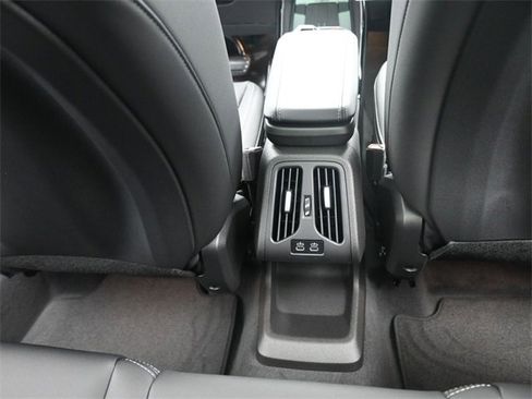 New 2025 BMW X1 xDrive28i w/ Technology Package image 24