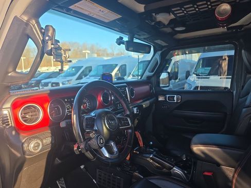 Used 2020 Jeep Gladiator Rubicon image 37