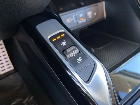 New 2025 Kia Sorento SX image 8