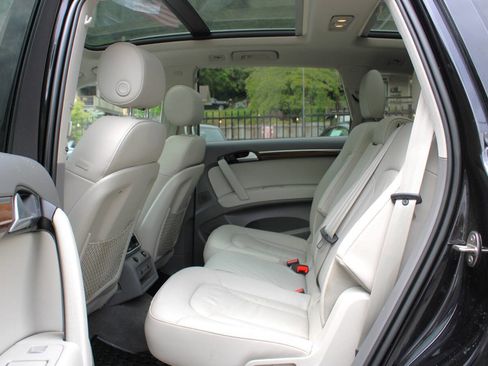 Used 2015 Audi Q7 3.0T Premium Plus w/ Premium Plus Package AWD/4WD image 30