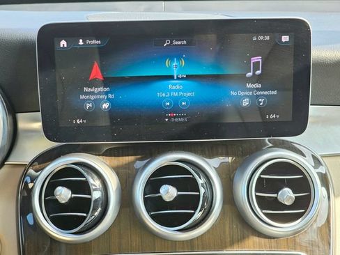 Certified 2020 Mercedes-Benz GLC 300 4MATIC image 40