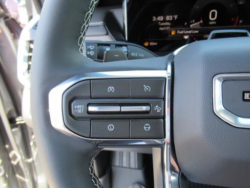 New 2026 GMC Acadia Denali Ultimate w/ LPO, Floor Liner Package FWD image 25