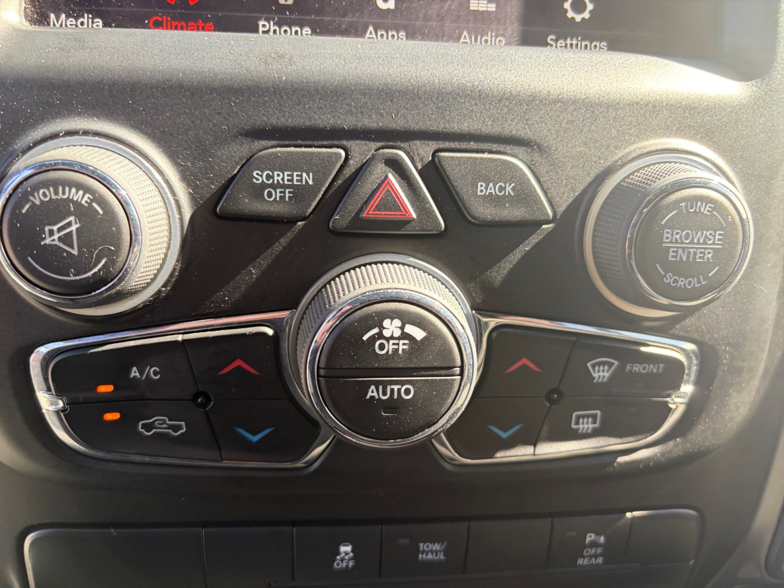 Used 2021 RAM 1500 Warlock w/ Electronics Group AWD/4WD image 22