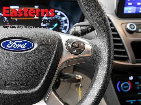 Used 2022 Ford Transit Connect XLT FWD image 15