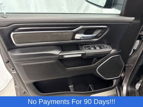 Used 2023 RAM 1500 Laramie AWD/4WD image 16