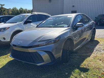 Used 2025 Toyota Camry SE