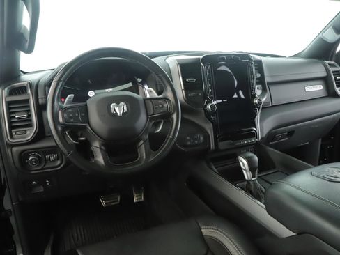 Used 2023 RAM 1500 Laramie AWD/4WD image 2