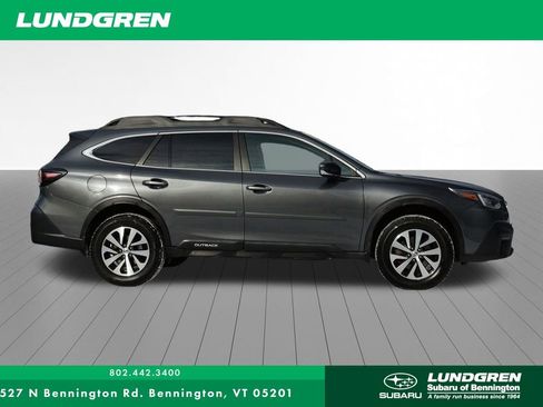 Used 2021 Subaru Outback Premium image 2