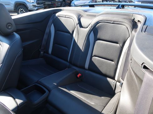 Used 2019 Chevrolet Camaro SS image 31