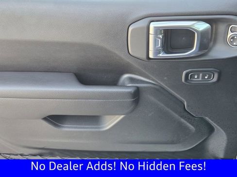 Certified 2025 Jeep Wrangler Sport S image 24