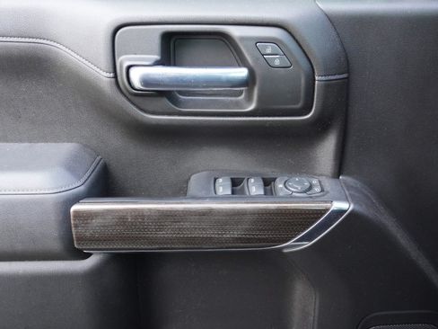 Used 2021 Chevrolet Silverado 1500 LT Trail Boss w/ Bed Protection Package AWD/4WD image 15