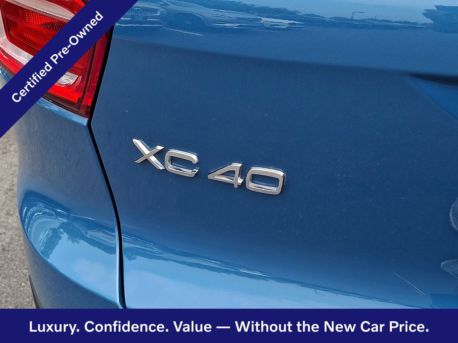 Certified 2023 Volvo XC40 B5 Plus w/ Climate Package AWD/4WD image 32
