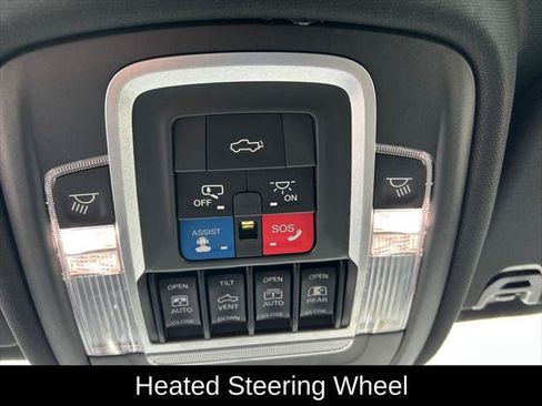 Certified 2019 RAM 1500 Laramie AWD/4WD image 33