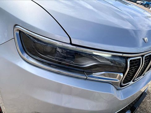 Used 2023 Jeep Wagoneer L 4WD image 24