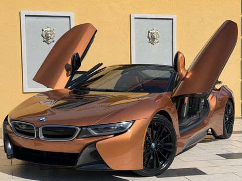 Used 2019 BMW i8 Roadster AWD/4WD image 3