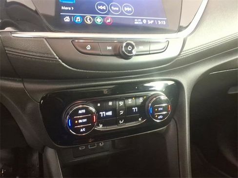 Used 2023 Buick Encore GX Select w/ Experience Buick Package image 20