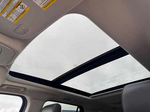 Used 2025 Ford Expedition Max Active image 24