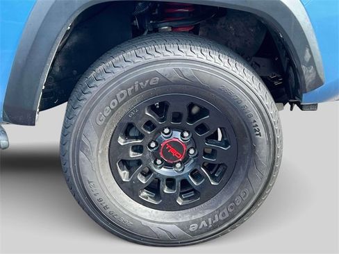 Used 2018 Toyota Tacoma TRD Pro image 12