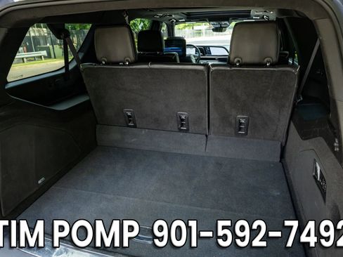 Used 2023 Cadillac Escalade ESV Sport Platinum w/ Heavy-Duty Trailer Package AWD/4WD image 15