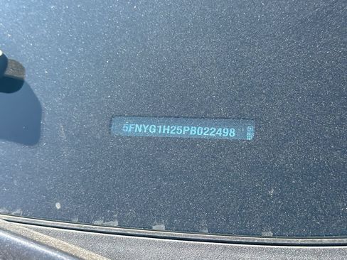 Used 2023 Honda Pilot LX image 2