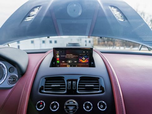 Used 2016 Aston Martin Rapide S image 28