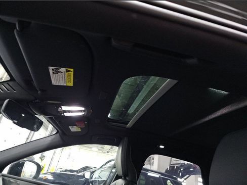 Used 2024 Volvo XC60 T8 Ultimate w/ Protection Package Premier image 13