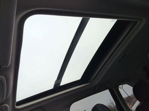 Used 2019 Subaru Forester Premium image 20