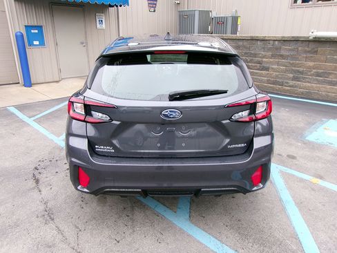 Used 2024 Subaru Impreza 2.0i Sport image 4