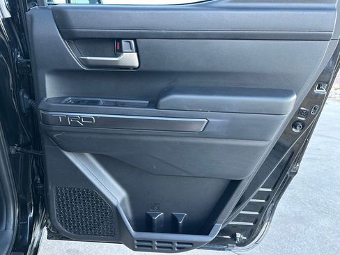 Used 2025 Toyota Tacoma TRD Off-Road image 29