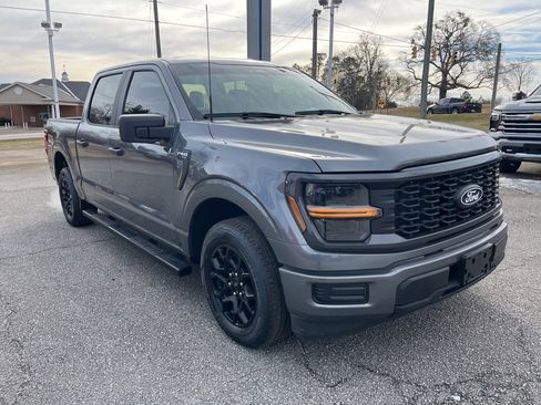 Used 2025 Ford F150 STX image 3