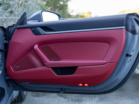 Certified 2026 Porsche 911 Carrera image 42