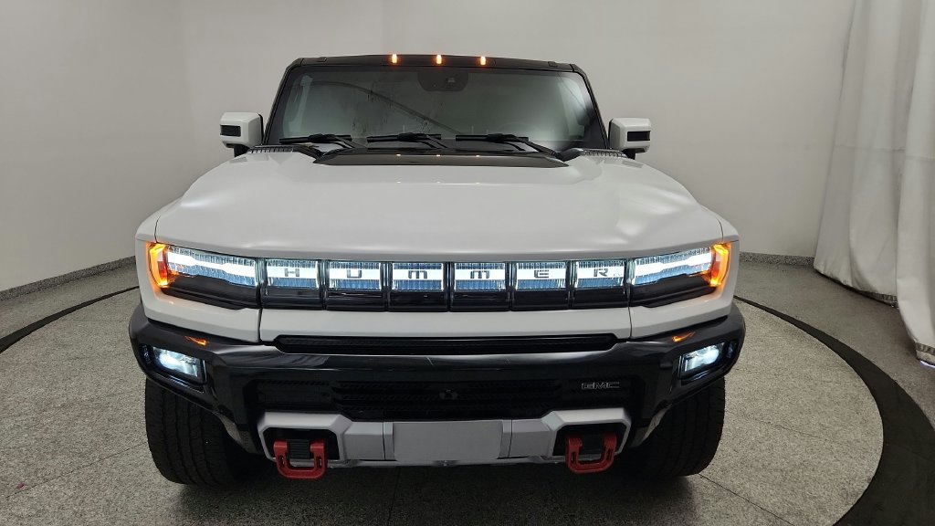 Used 2025 GMC Hummer EV 2X w/ LPO, Sport Package AWD/4WD image 9