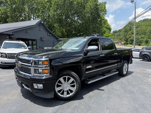 Used 2015 Chevrolet Silverado 1500 High Country w/ High Country Premium Package image 20