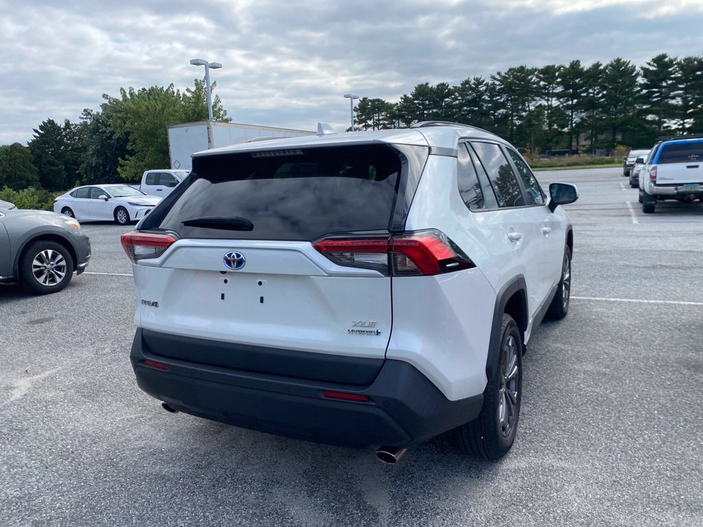 Used 2024 Toyota RAV4 XLE Premium w/ Weather Package AWD/4WD image 6