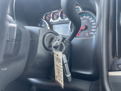 Certified 2018 GMC Sierra 2500 SLE w/ Snow Plow Prep Package image 17