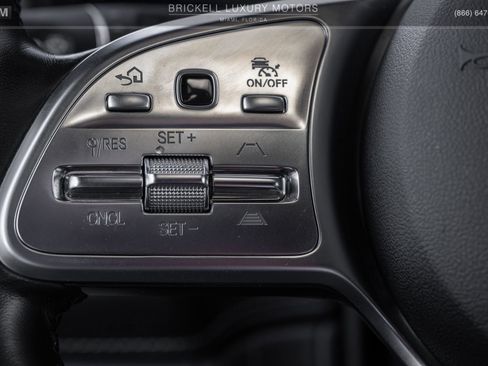 Used 2022 Mercedes-Benz G 550 image 31