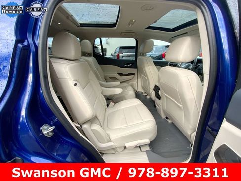 Certified 2023 GMC Acadia Denali w/ Denali Technology Package image 29