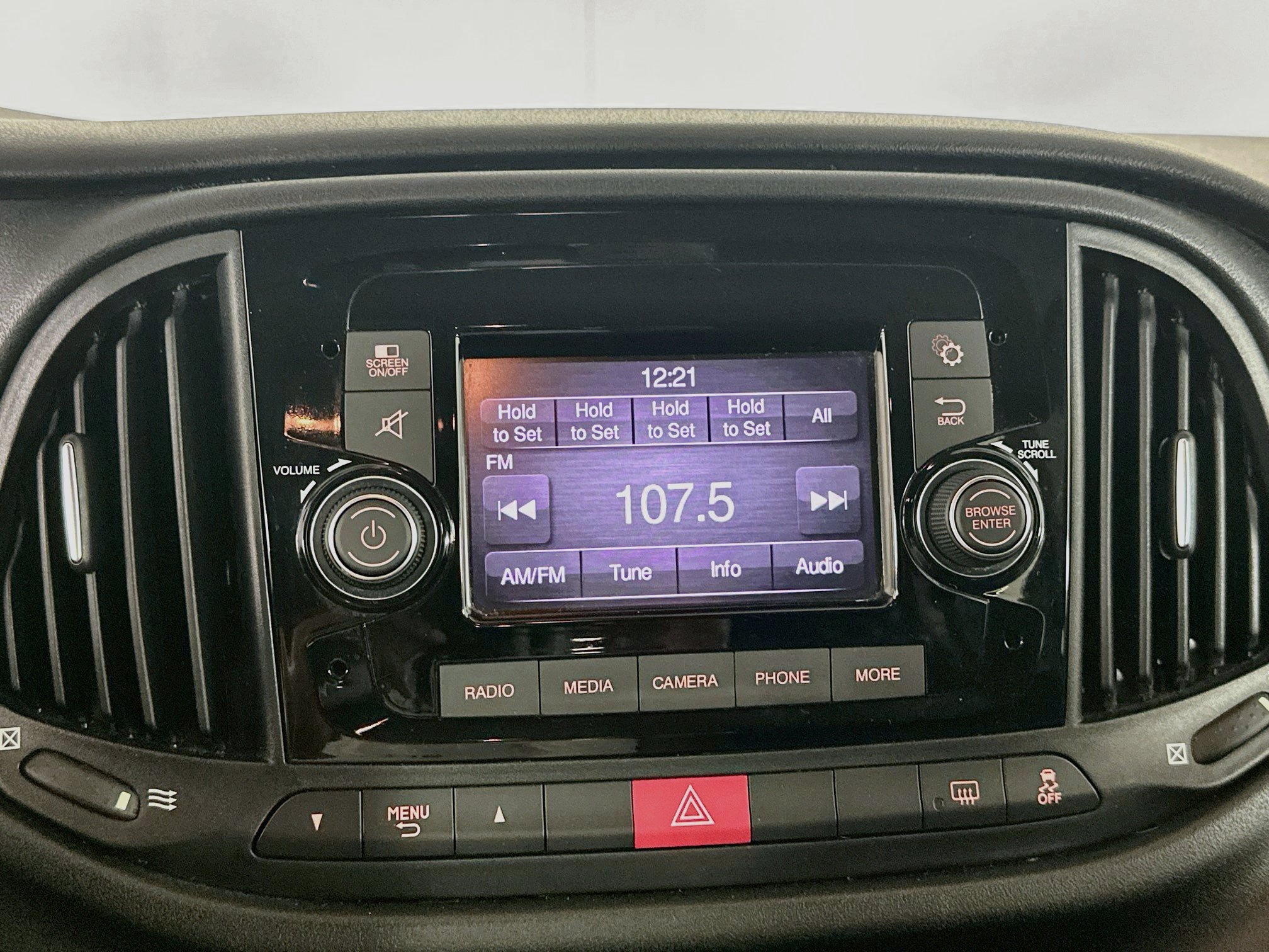 Used 2021 RAM ProMaster City SLT FWD image 18