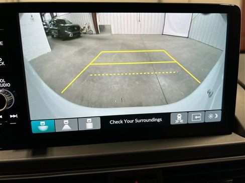 New 2025 Honda Pilot Touring image 28