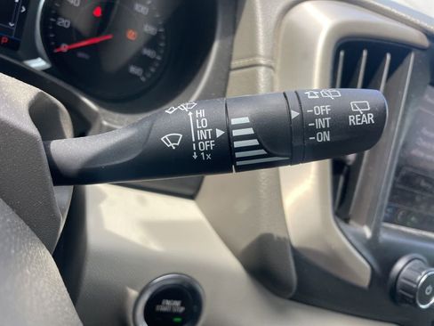 Used 2018 GMC Terrain Denali w/ Advanced Safety Package AWD/4WD image 25