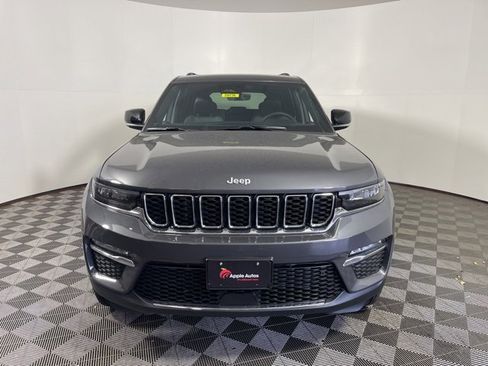 New 2025 Jeep Grand Cherokee Limited image 2