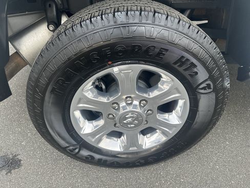 Used 2026 RAM 2500 Big Horn AWD/4WD image 32