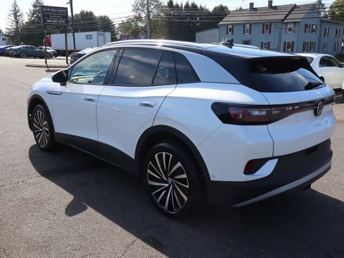 Used 2023 Volkswagen ID.4 Pro S Plus image 7